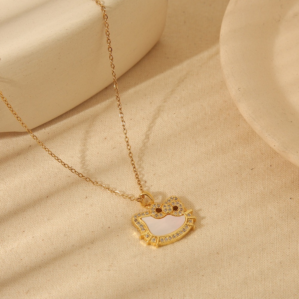 Gold Cat Pendant Necklace